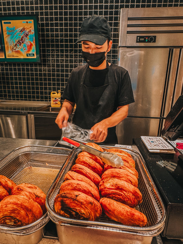 Crispy, Juicy & Addictive – My Beef Roti Fix at Mon Beef Roti (Pavilion BJ)