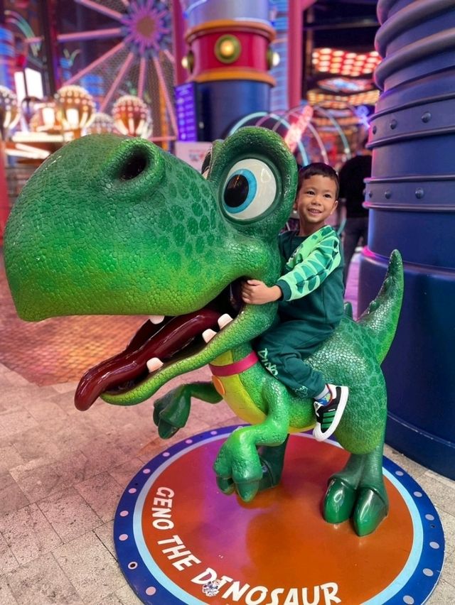 สวนสนุกในร่ม(Skytropolis) Resorts World Genting 