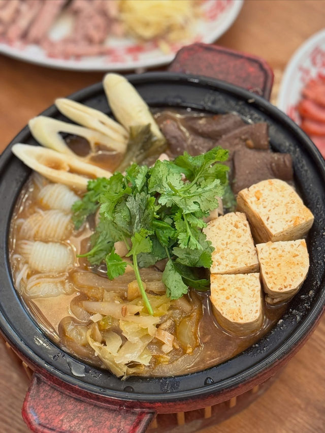  【🍴九龍灣淘大「阿城鵝肉」】糖燻鵝腿爆汁+隱藏食法 💯