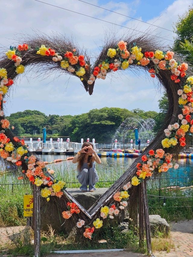 「森を走る列車で、自然のワンダーランドへ🚂🌿 Ecoland