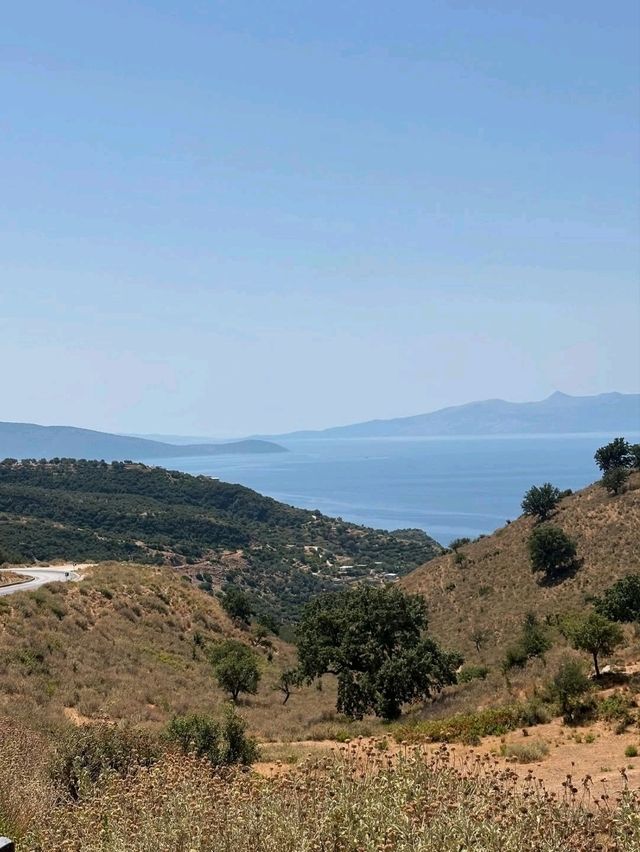 Embracing the Seaside Vibes of Saranda