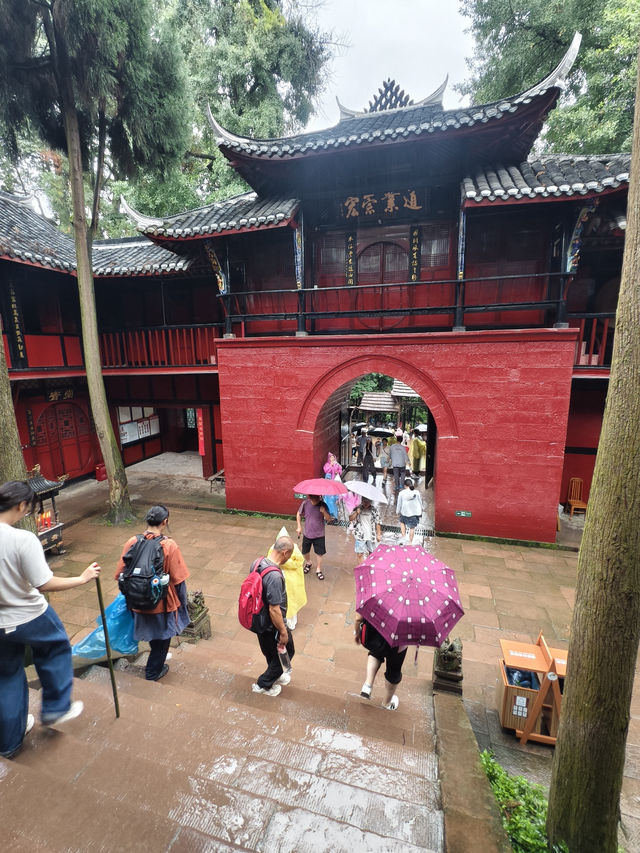 青城山前山登山不費腿路線安排