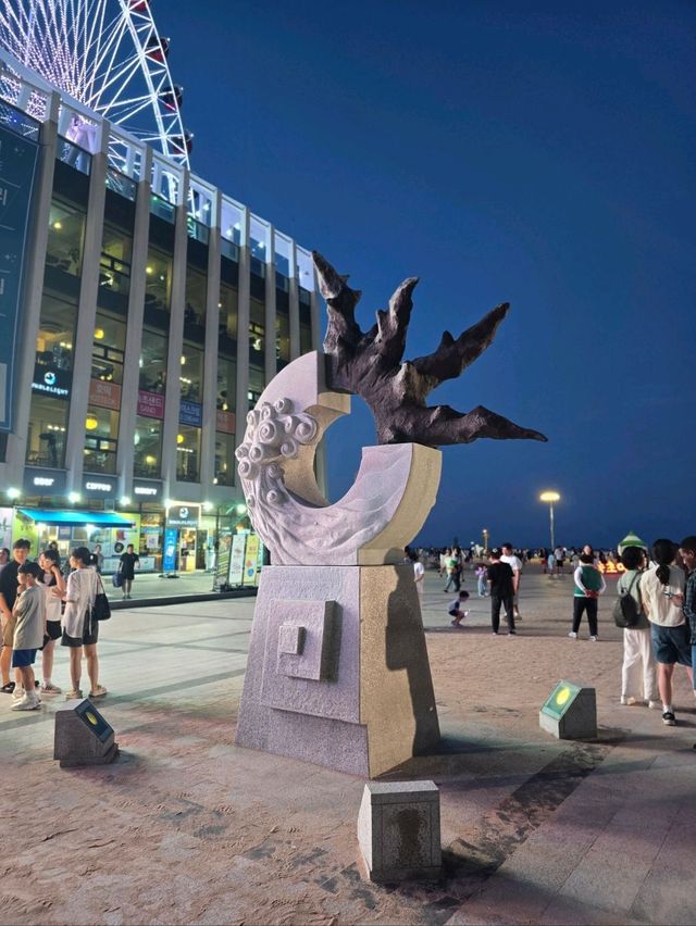 여름 핫플! 속초해변의 낮과 밤 즐기기🏖