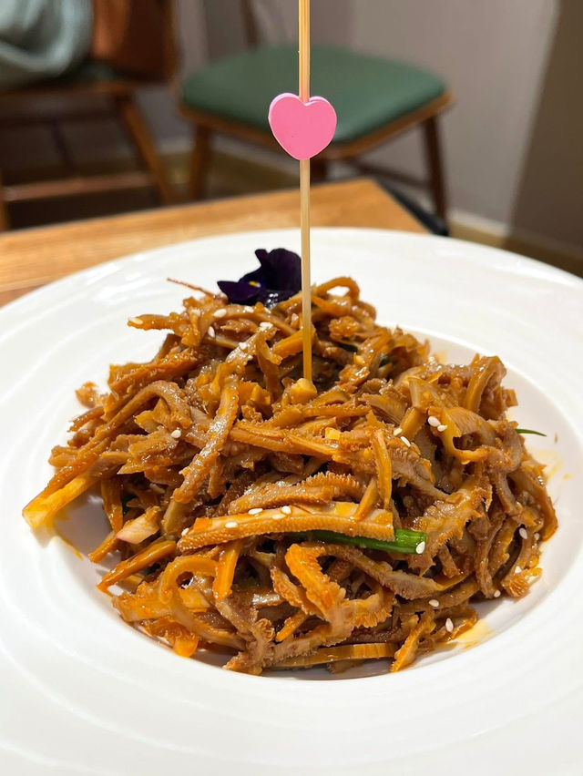 人間煙火氣之好羊肉時 💕 十年老店，魔都必吃榜推薦的平價新疆餐廳