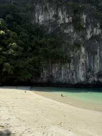 เกาะห้อง สวรรค์กระบี่