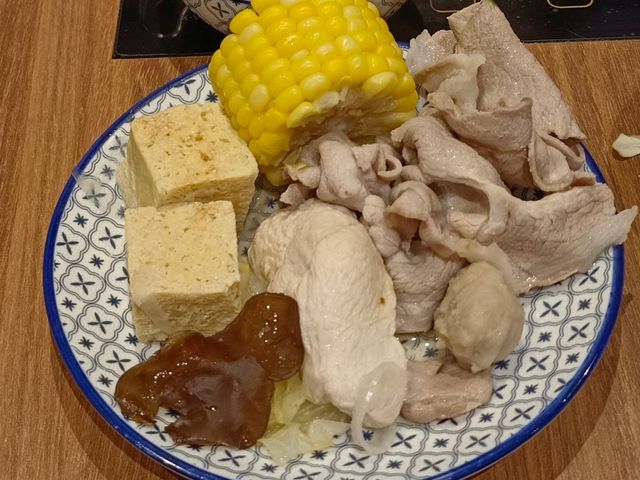新莊吃到飽，這一小鍋新莊輔大店