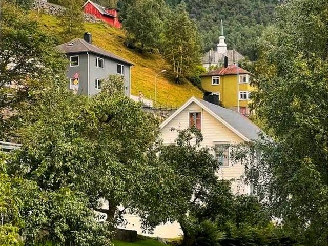 Geirangerfjord – Norway’s Crown Jewel of Fjords 🌊