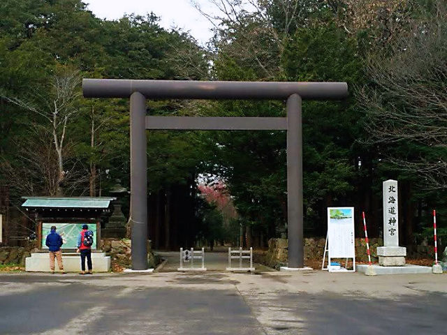 在上百年的北海道神宮體驗七五三祭