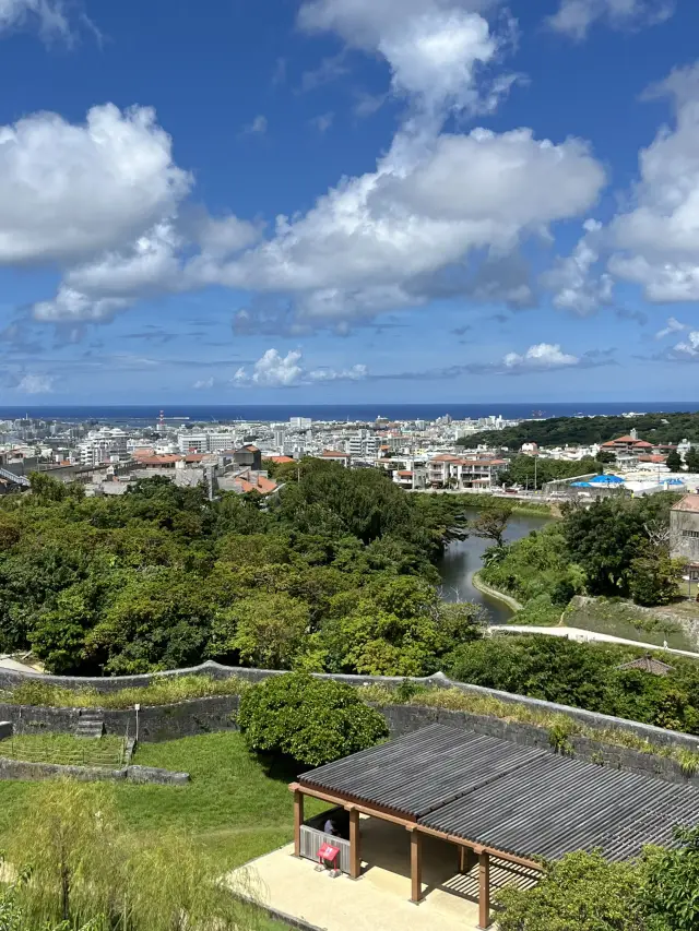 沖繩 | 推薦給步行旅客的旅遊景點『首里城』