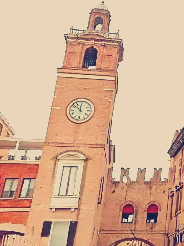 Time in Solitude: A Quiet Afternoon at the Clock Tower of Porta Reno, Ferrara