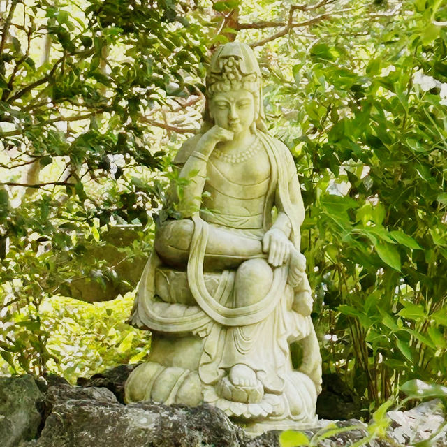 Solo Zen: Finding Peace in Hokokuji's Bamboo Grove