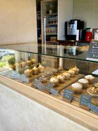 🏍 Muffins by the Sea at Corail Cafe and Labo, Hayama