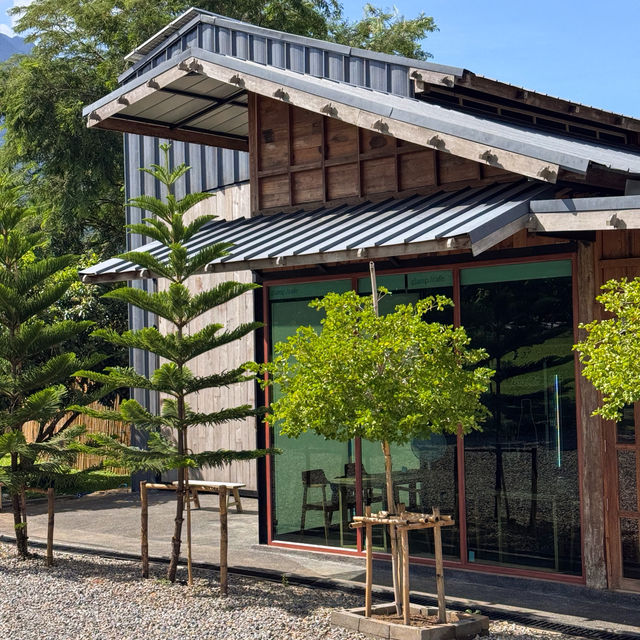 คาเฟ่สไตล์ญี่ปุ่น วิวดอยหลวงเชียงดาว จ.เชียงใหม่ คาเฟ่สไตล์ญี่ปุ่น วิวดอยหลวงเชียงดาว จ.เชียงใหม่