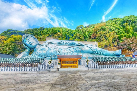 福岡・南蔵院】世界最大級の「涅槃像」 | Trip.com 篠栗町