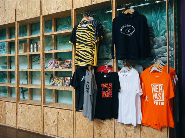 Bringing Nature Home: Unique Souvenirs from Wetland Studios Putrajaya Bringing Nature Home: Unique Souvenirs from Wetland Studios Putrajaya