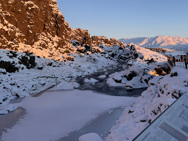🌌❄️ NORTHERN LIGHT MAGIC IN THINGVELLIR – ICELAND’S NIGHT SKY SHOW 🌌❄️ NORTHERN LIGHT MAGIC IN THINGVELLIR – ICELAND’S NIGHT SKY SHOW