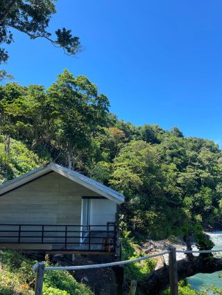 การหลีกหนีอย่างสงบสุขที่กระท่อมซาบัง