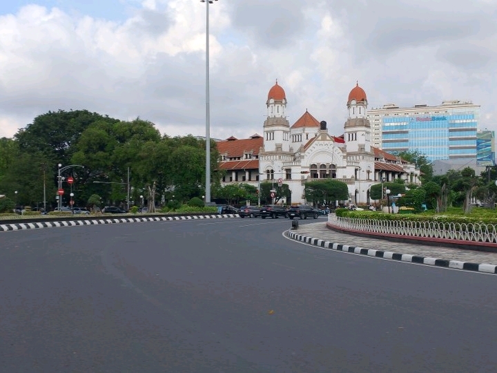 Semarang: a journey back to the past 