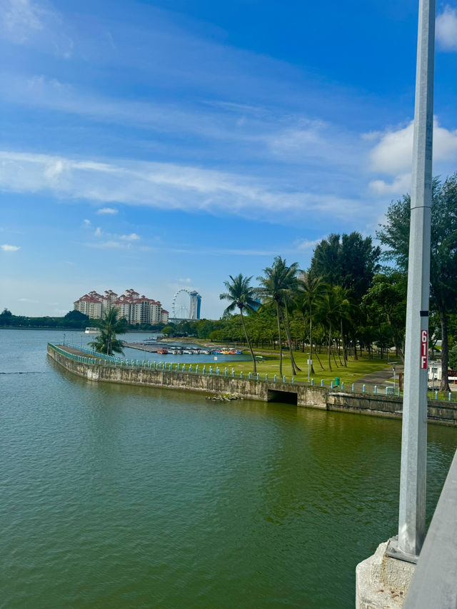 Singapore serenade