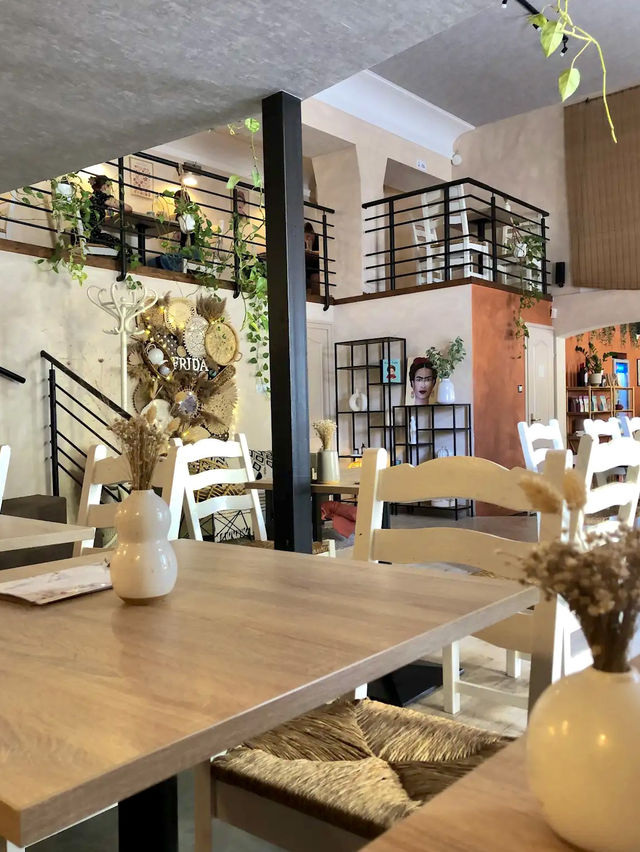 Frida Cafe