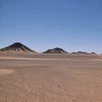 Discover the beauty of the Black Desert 🇪🇬