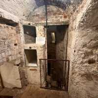 “Explore the Hidden Gem of Wales: St. Catherine’s Island & Historic Fort Tenby”