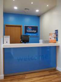 A noisy stay at Chester Central Travelodge 🇬🇧