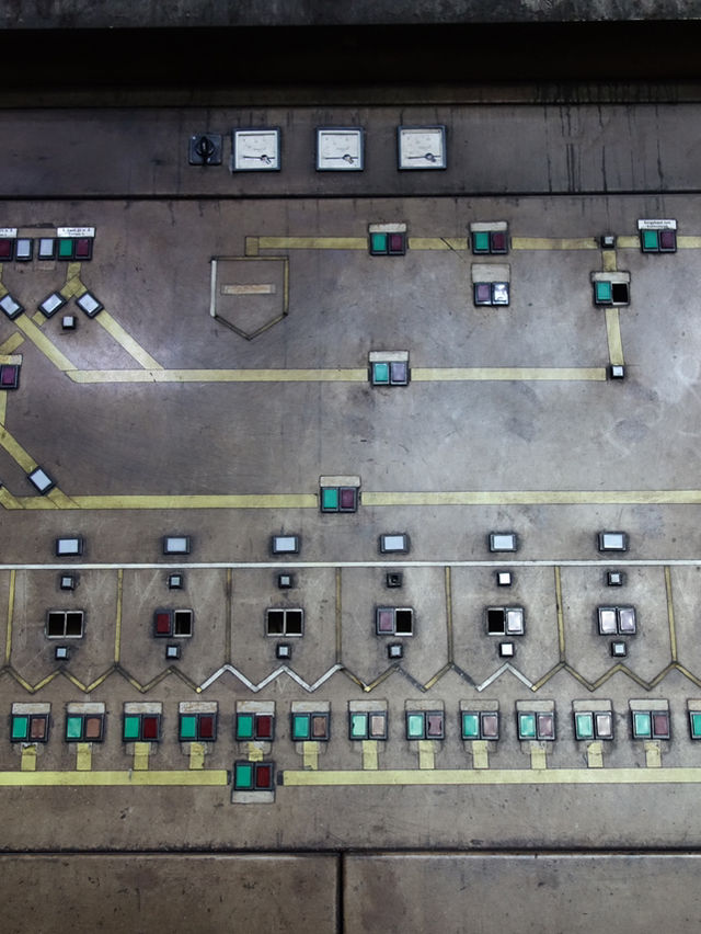 Zeche Zollverein: Industrial Heritage and Modern Design 