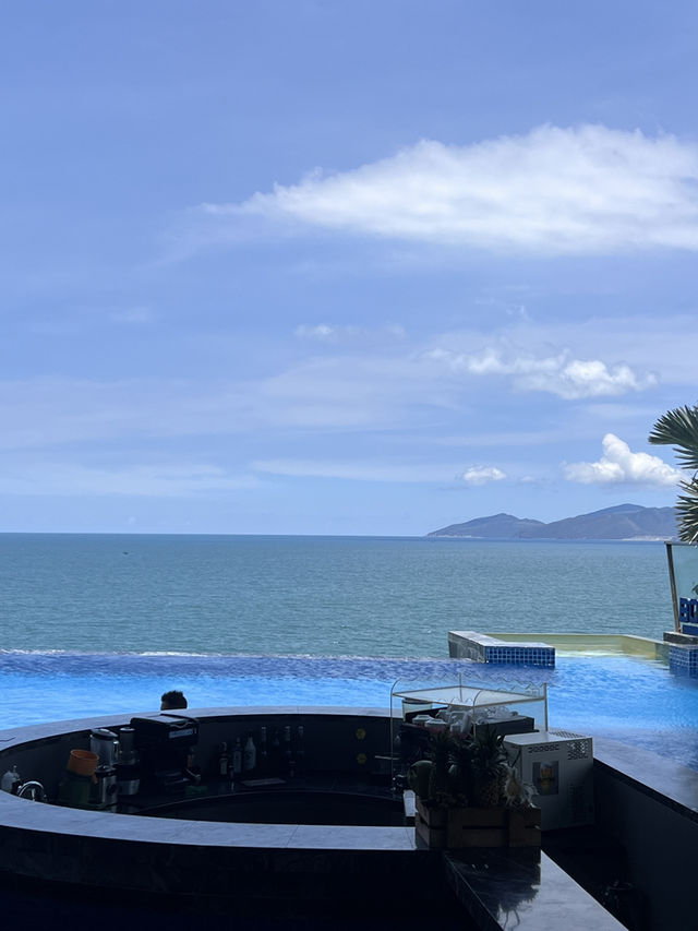 え、これ本当にベトナム？」—天空に浮かぶプールと、極上スパの楽園へ🇻🇳🌏✈️ 