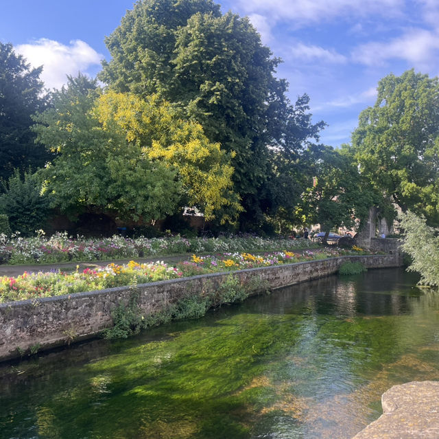 Canterbury: A Fairytale Tapestry of Petals, Rivers & Cobbled Whispers Canterbury: A Fairytale Tapestry of Petals, Rivers & Cobbled Whispers