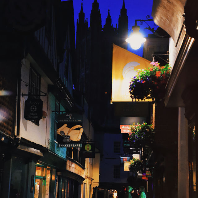 Canterbury: A Fairytale Tapestry of Petals, Rivers & Cobbled Whispers Canterbury: A Fairytale Tapestry of Petals, Rivers & Cobbled Whispers