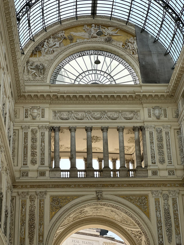 Elegance & Underground Mystique in Naples!