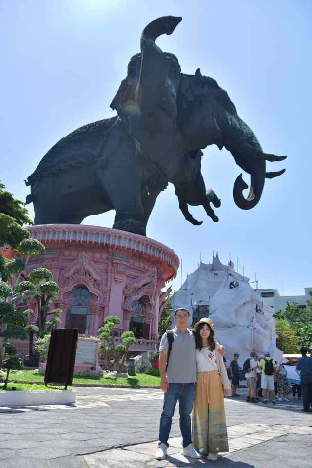 Bangkok's Pink Elephant Museum, a romance you never expected.