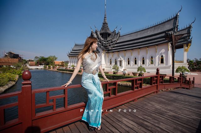 Thai Siamese ancient city Thai clothing shooting guide