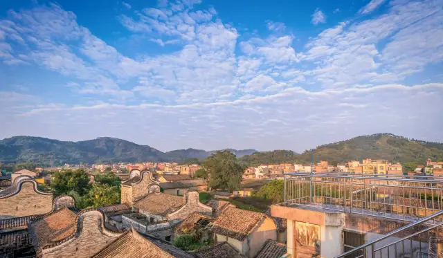 Shangyue Ancient Town, a beautiful village forgotten among the green mountains and rivers