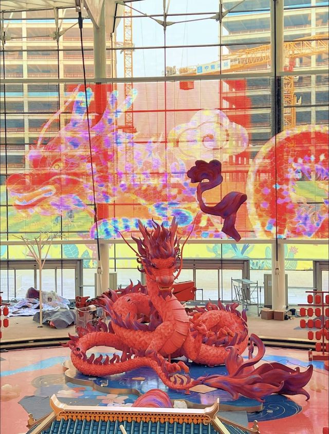 我去剛賽完聖誕樹這下又開始賽龍了