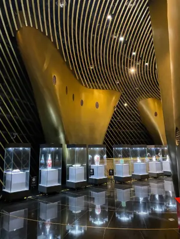 Summiting the peak of Shanghai·Unexpectedly, you are such a damper!