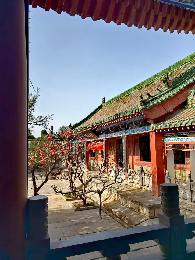 Bao Gong Temple: A Convergence of History and Culture