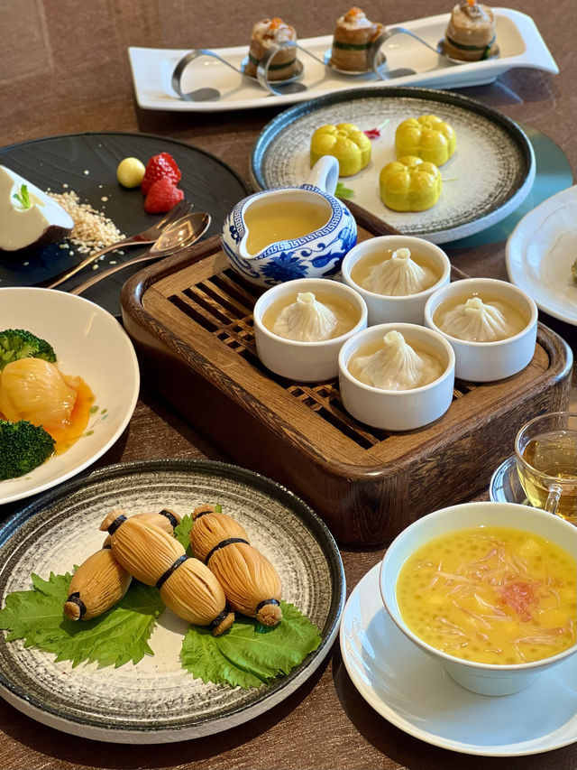 Upon visiting Guangzhou, one must truly experience a wellness-oriented "one pot, two pieces" 🍲.