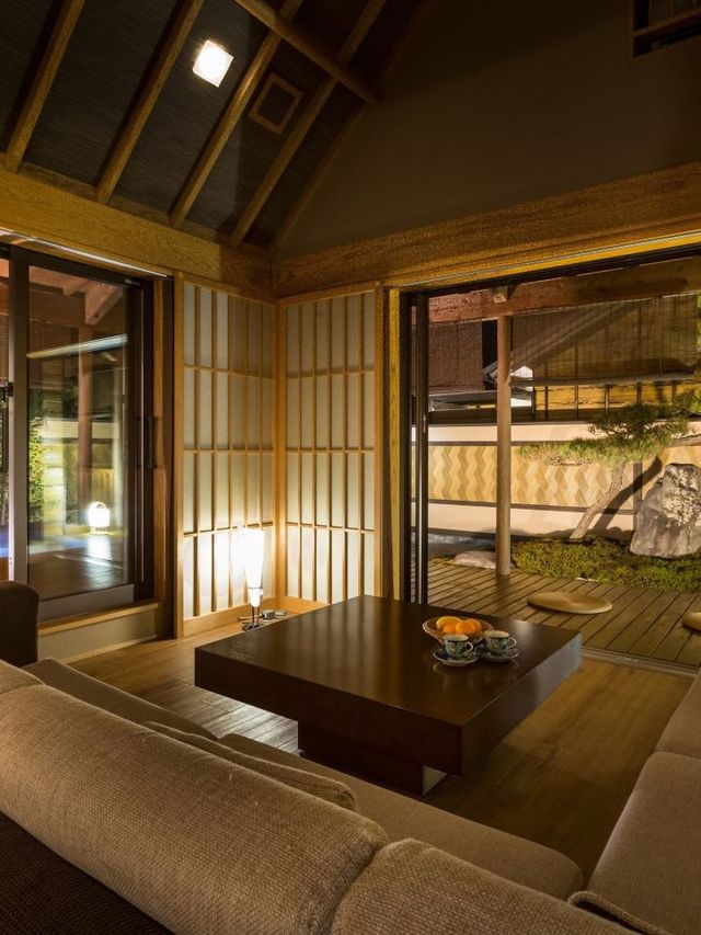 🌸 Miyazaki Magic: Unwind at Ryokan Shinsen 🏯