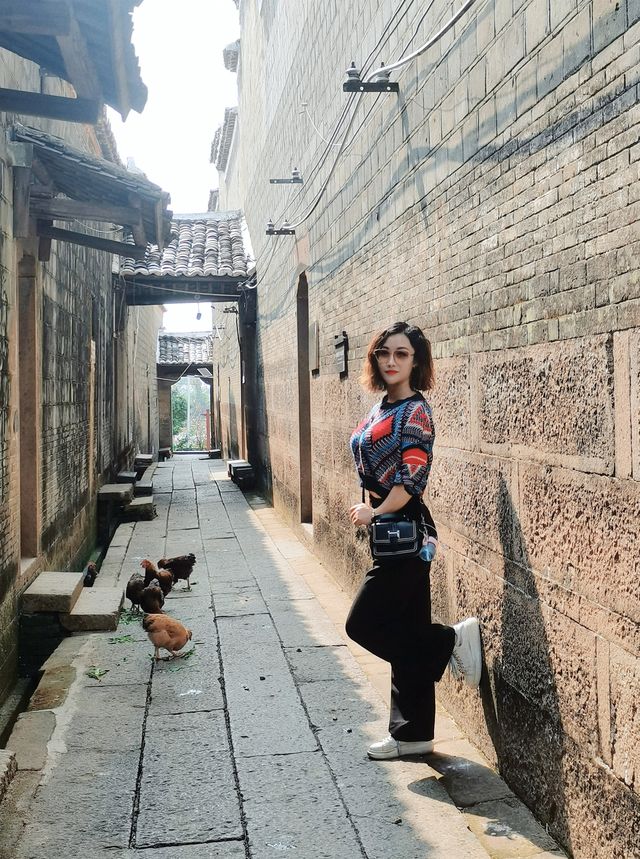 厚板塘古村。