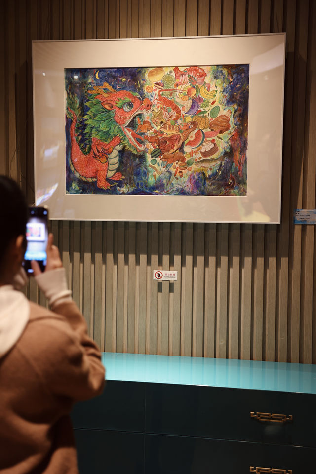 西安看展拍照｜酒店裡的藝術世界。