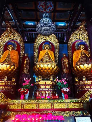 Thousand-Year-Old Temple, Divine in Autumn: Shouxian Bao'en Temple