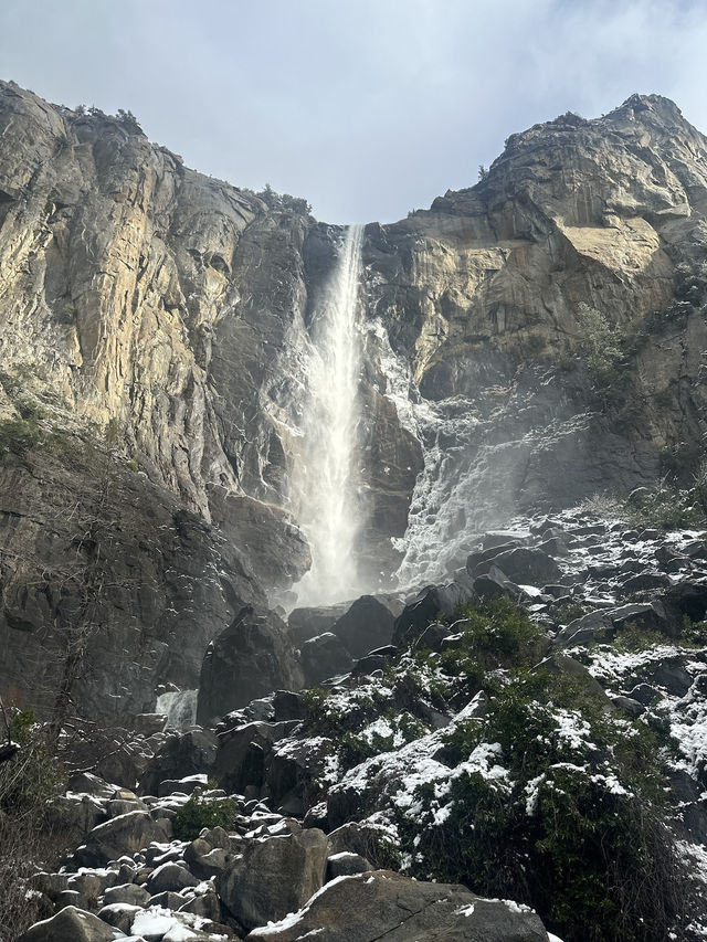 📍Bridalveil Falls - A Natural Wonder, The Sheer Force Of Water 🏞️