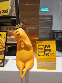 澳門上葡京必吃！本地人私藏的MR·K赤辣豬扒包，一口入魂！ 
