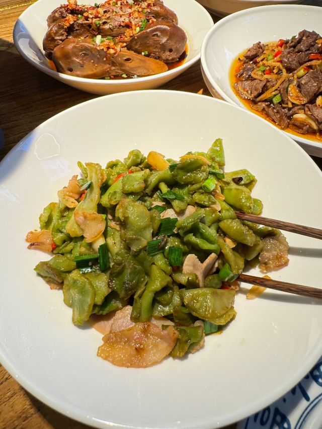 唯一嘅缺點：寧波得一家。。。