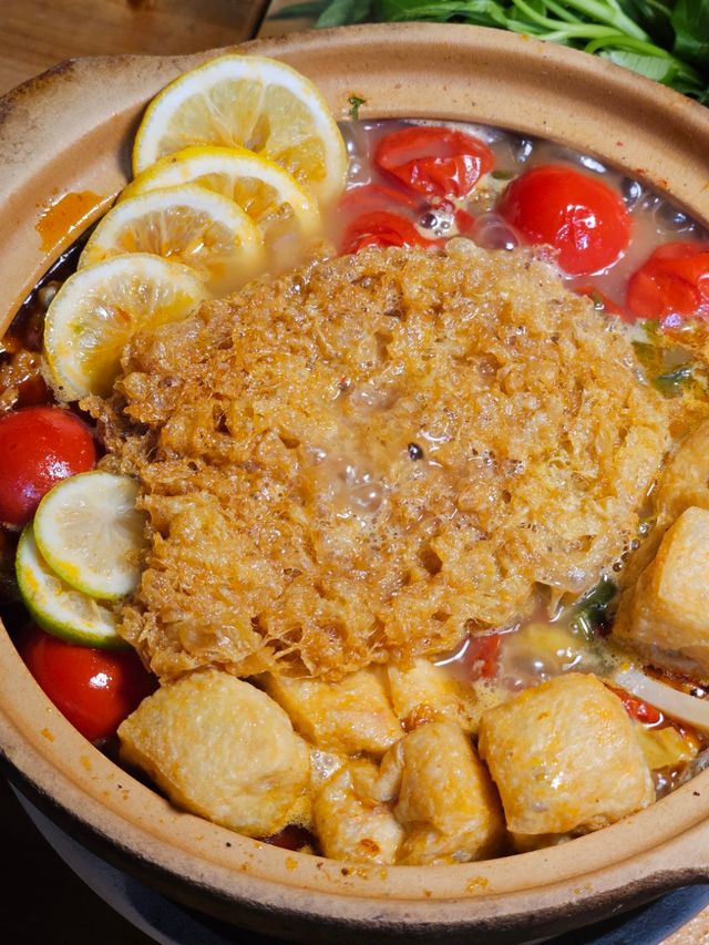 城中村挖到寶！市井氣息裡感受嗦粉嘅快樂同朋友食宵夜