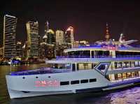 LUJIAZUI TOWERS SHINES BEST AT SUNSET