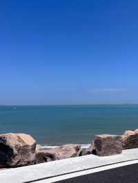 海浪大山、沙灘趕海、日出日落、草坪花海