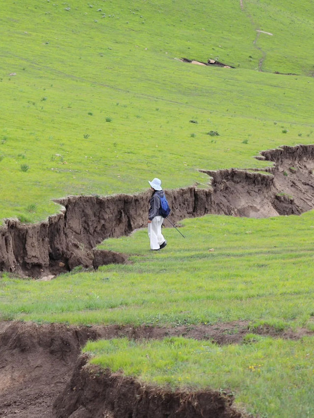 內蒙古大青山徒步｜被稱為「中國多洛米蒂」真係冇誇張⛰️